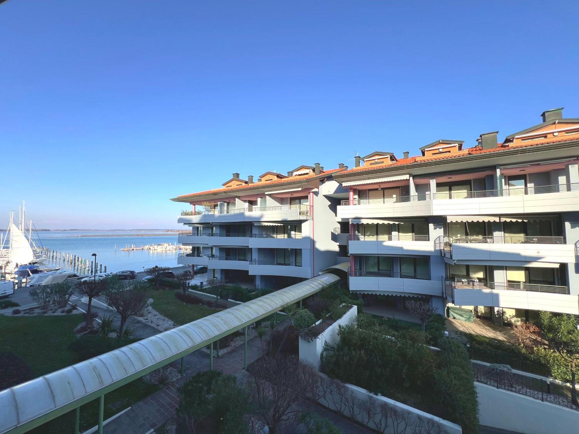 Costa Azzurra Apartment Grado Værelse billede
