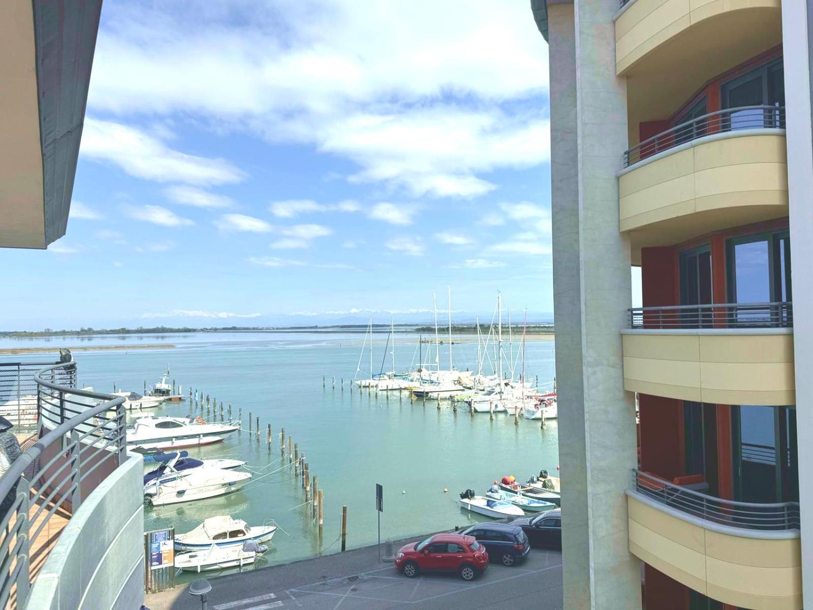 Costa Azzurra Apartment Grado Værelse billede